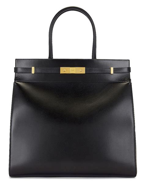 Saint Laurent Ysl Manhattan Bag in Nero 